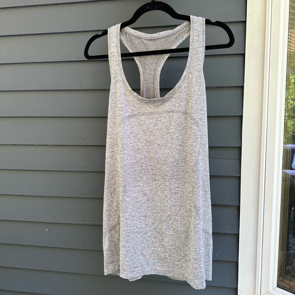 Lululemon Swiftly Tech Racerback Tank Top 2.0 size 18